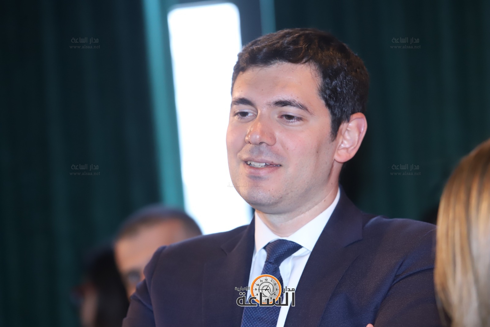 Madar Al-Saa Images 0.8716746871258734