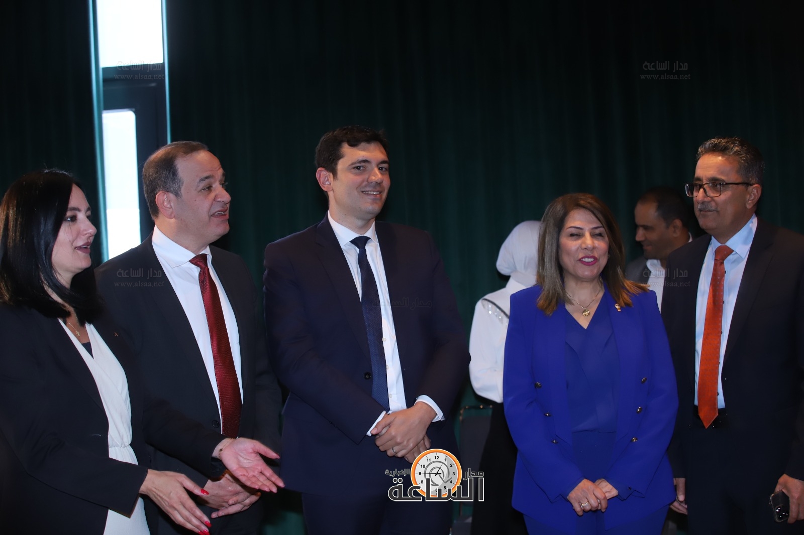 Madar Al-Saa Images 0.21673537596742443