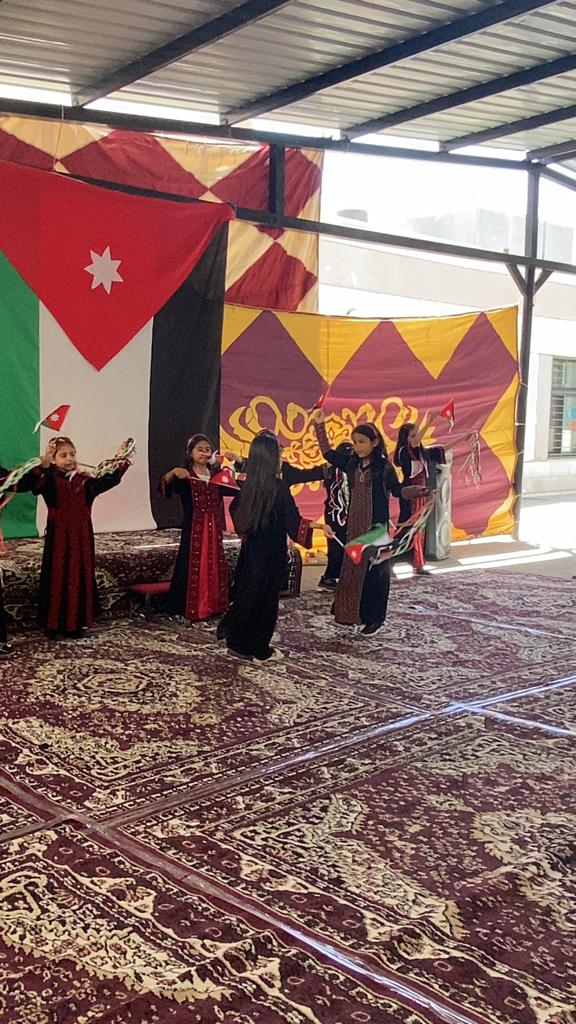 Madar Al-Saa Images 0.3732777720153386