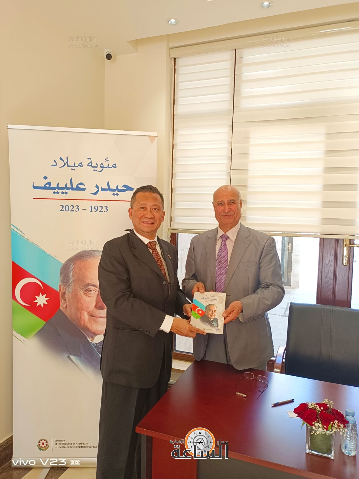 Madar Al-Saa Images 0.09081432745596563