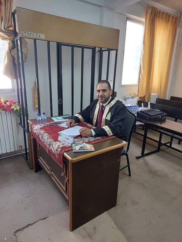 Madar Al-Saa Images 0.43704753149216935