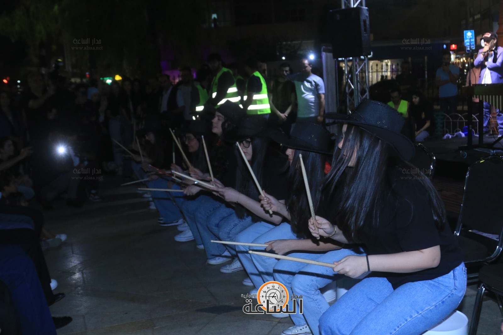 Madar Al-Saa Images 0.403396258184769