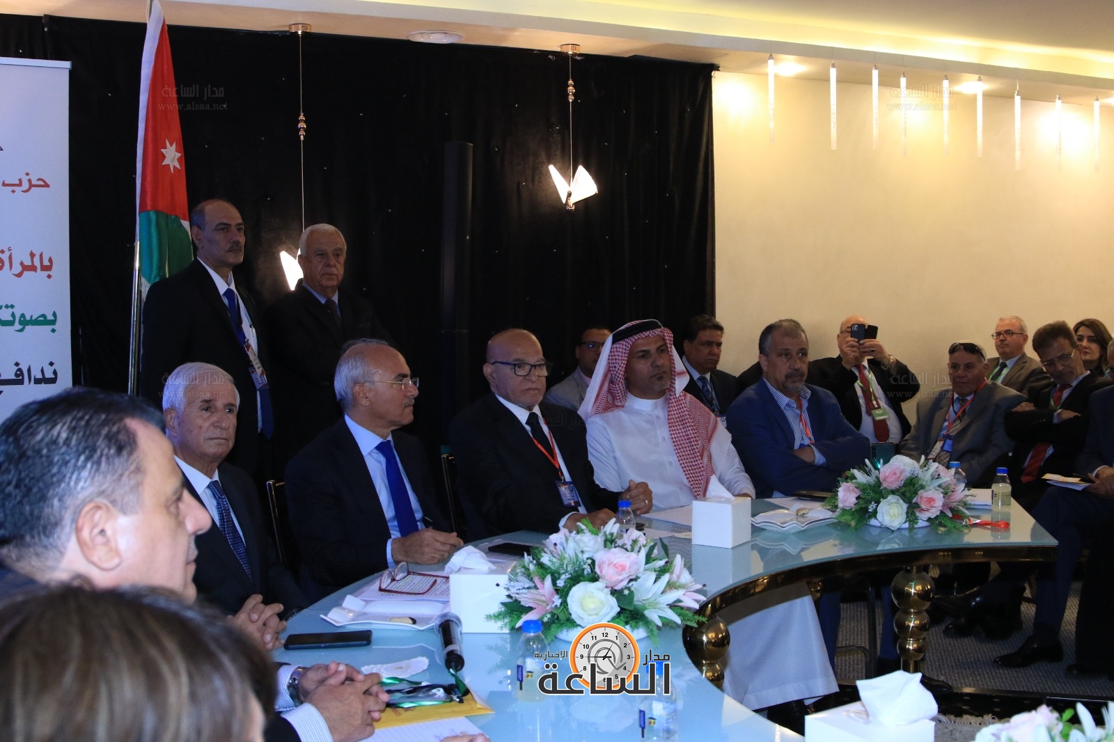 Madar Al-Saa Images 0.03220161523007081