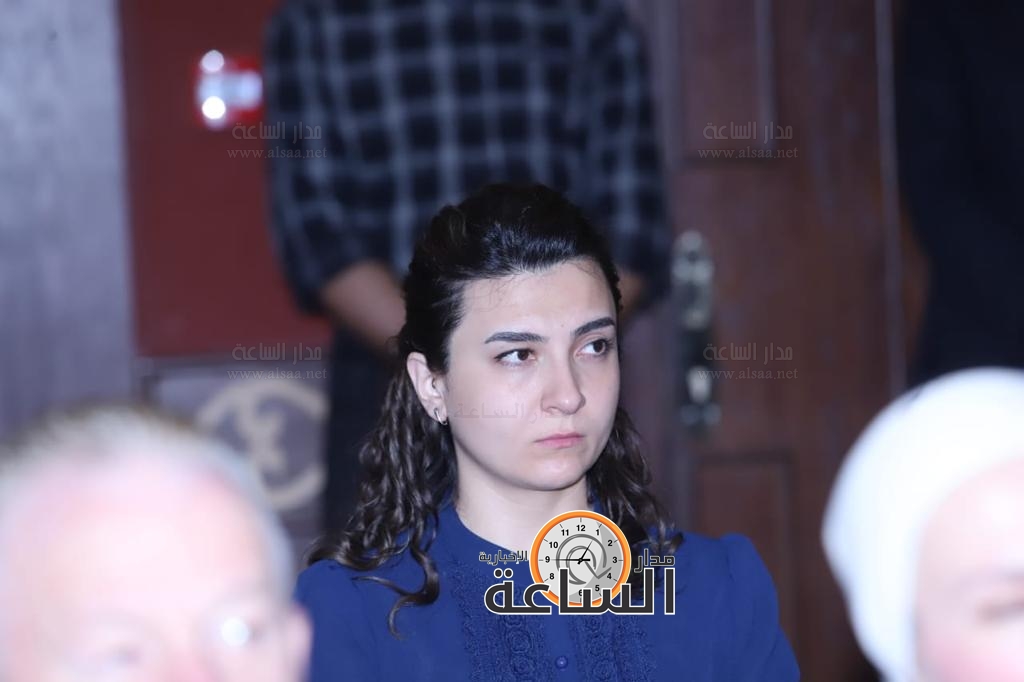 Madar Al-Saa Images 0.6214284167696815