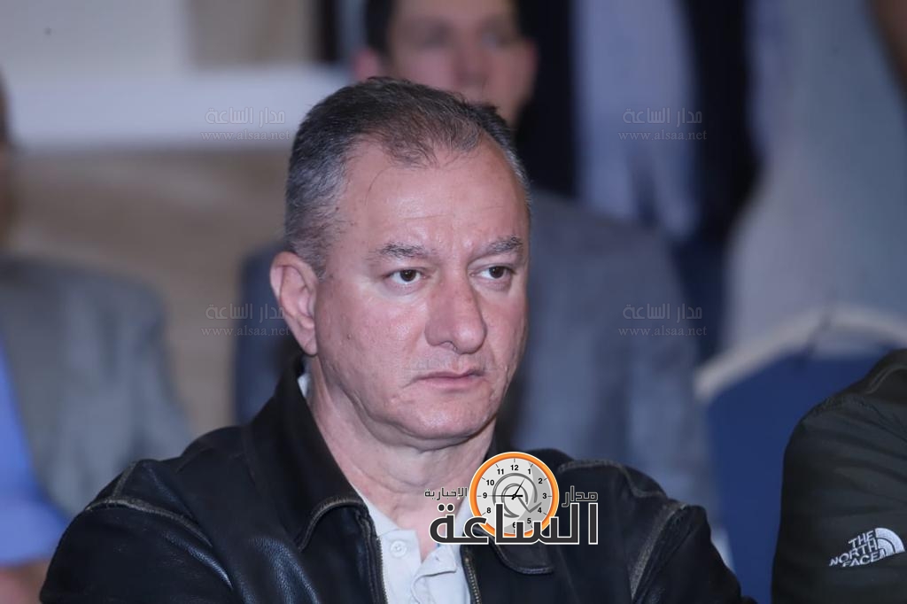 Madar Al-Saa Images 0.43767864659859