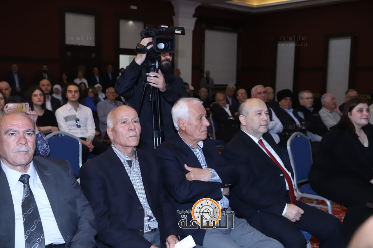 Madar Al-Saa Images 0.870718868330684