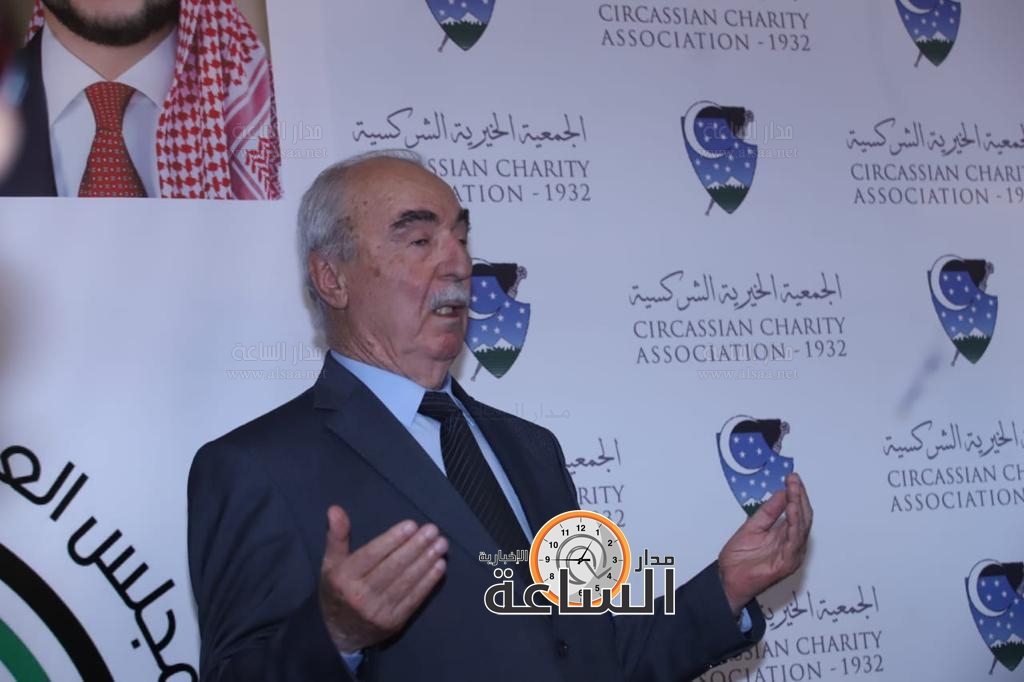 Madar Al-Saa Images 0.46059699190362624