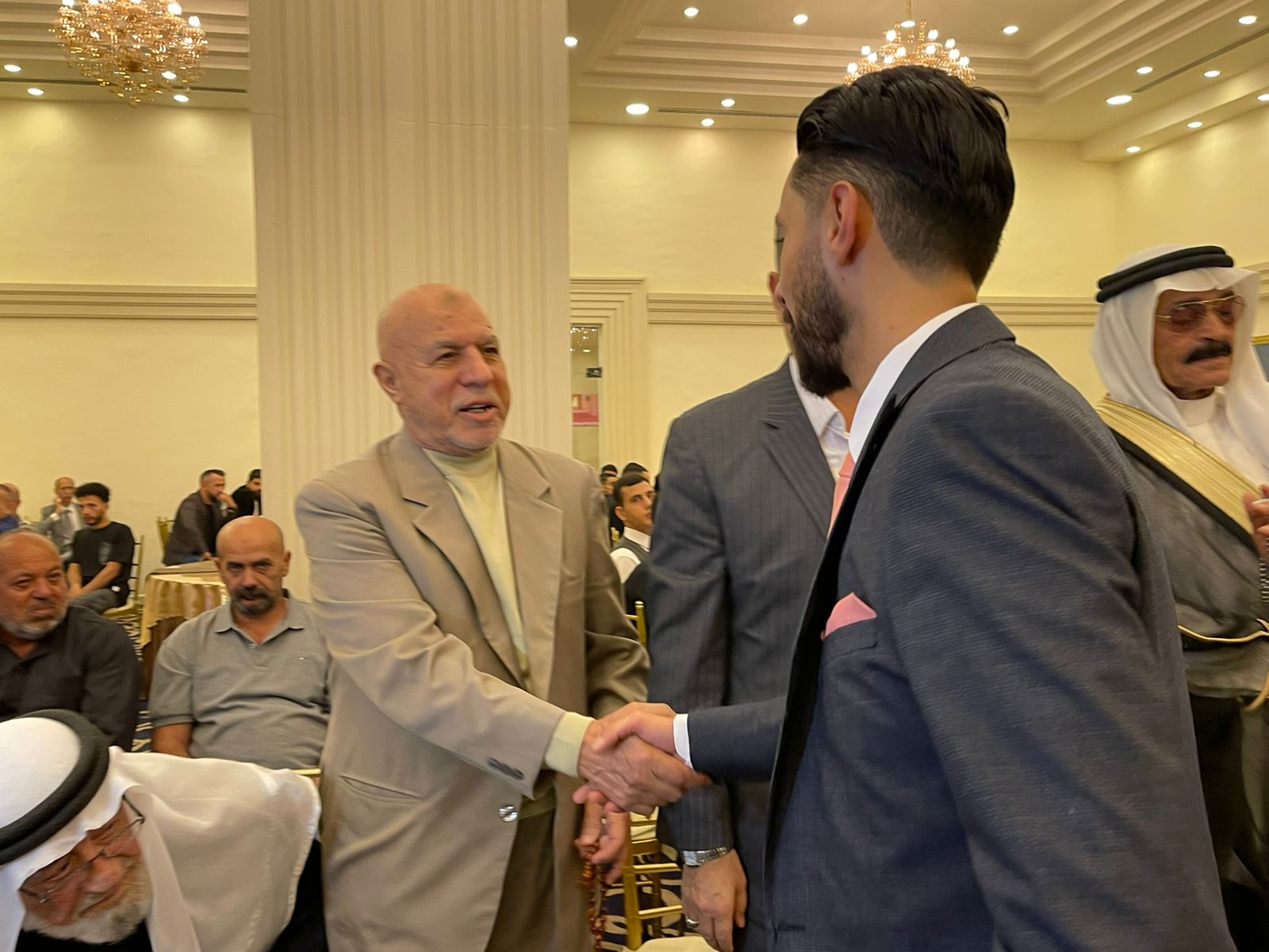 Madar Al-Saa Images 0.04190510171965145