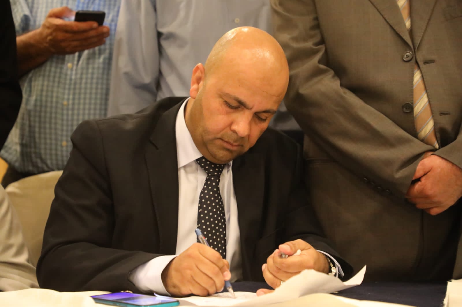 Madar Al-Saa Images 0.39256166701104966