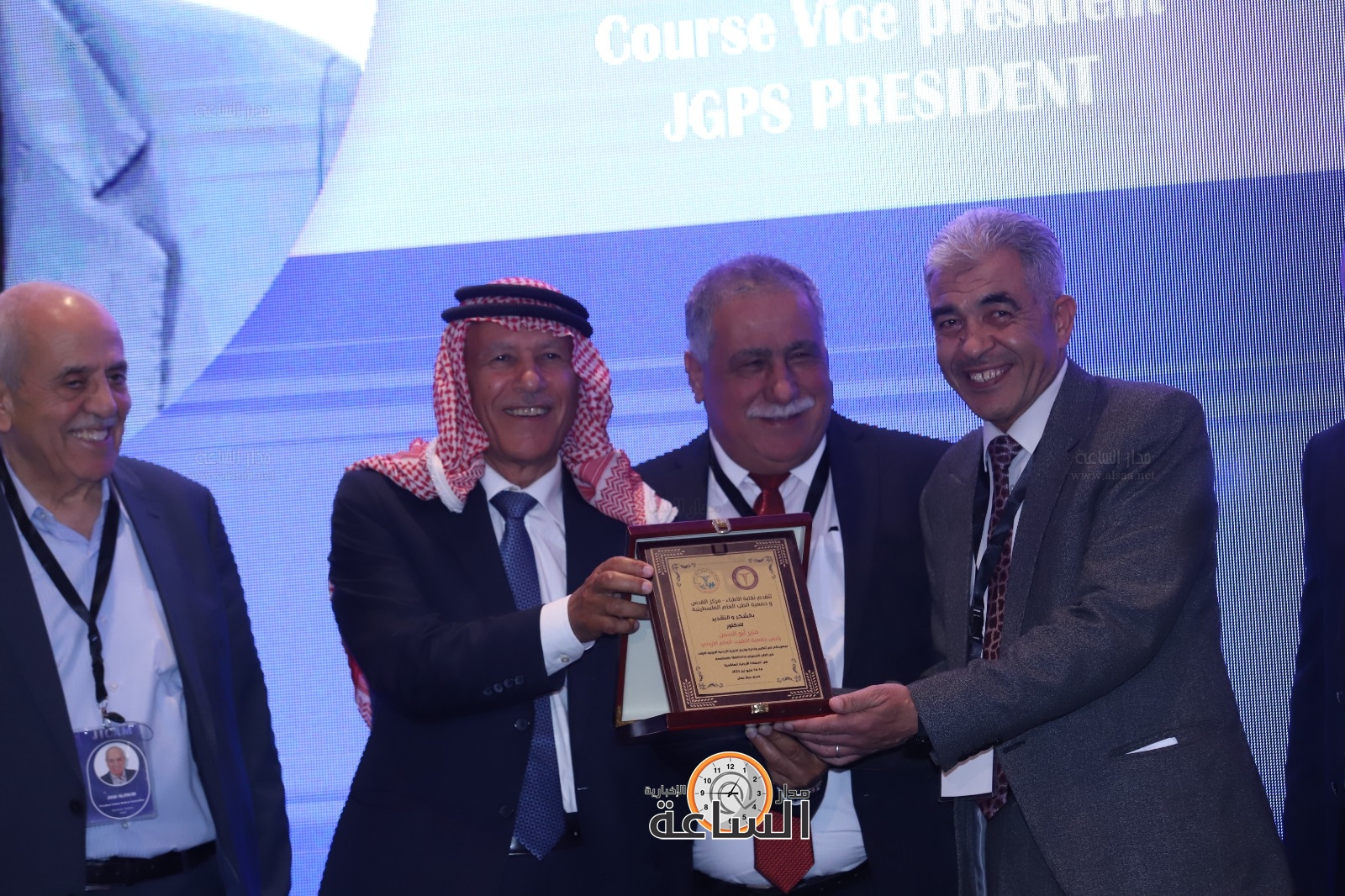 Madar Al-Saa Images 0.7335832479251045