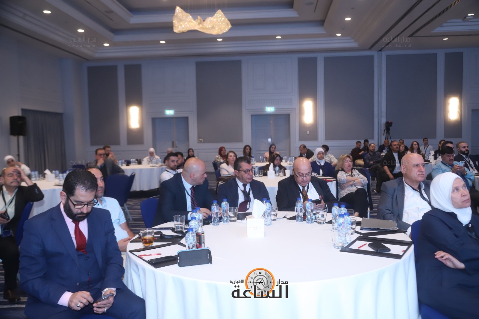 Madar Al-Saa Images 0.4294891655330306