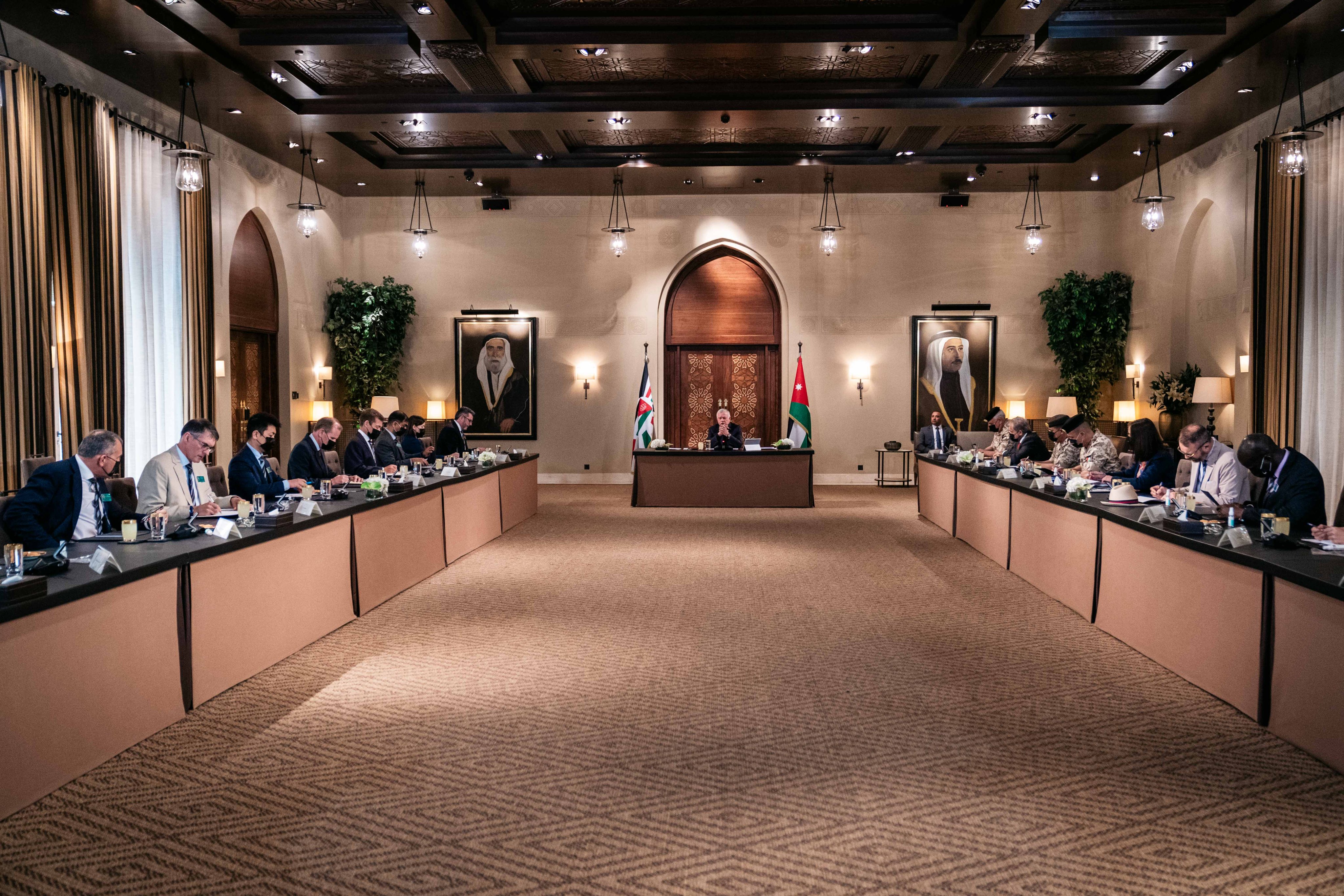 Madar Al-Saa Images 0.3716470393814013