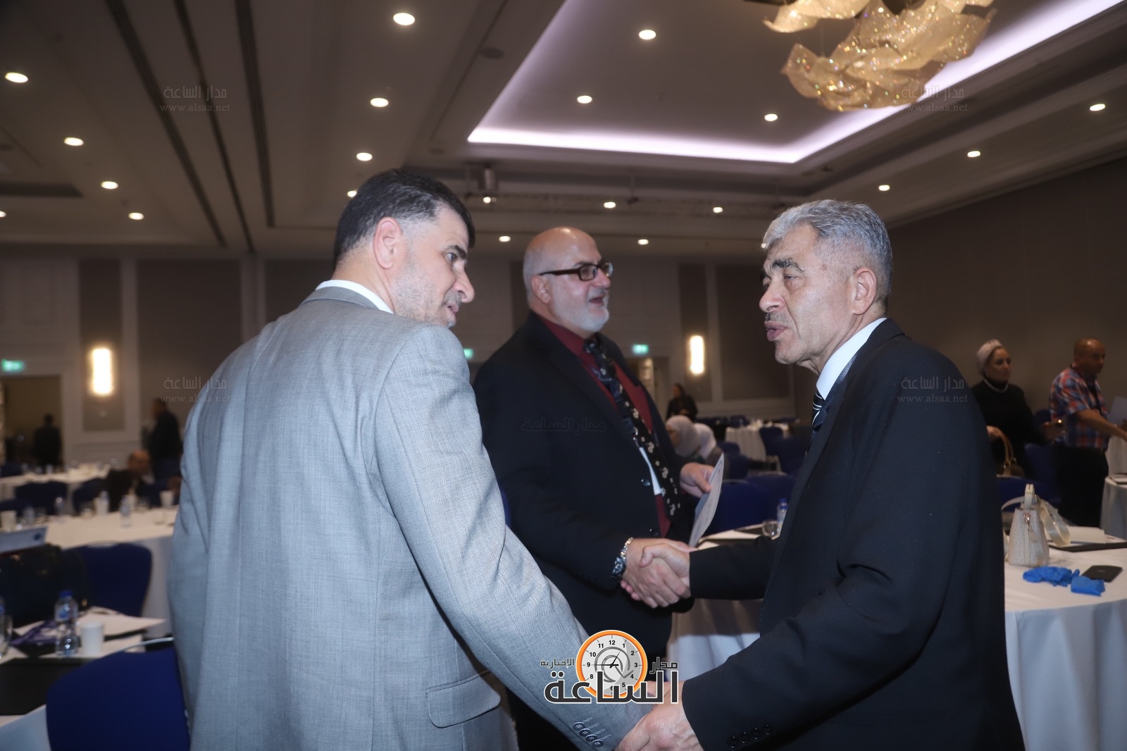 Madar Al-Saa Images 0.4814103339809581