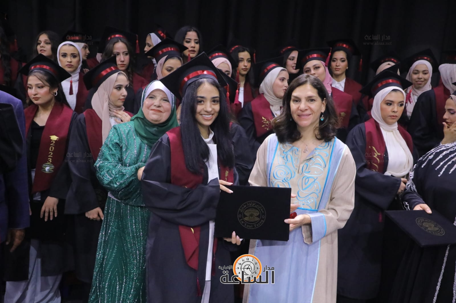 Madar Al-Saa Images 0.012395688530765225