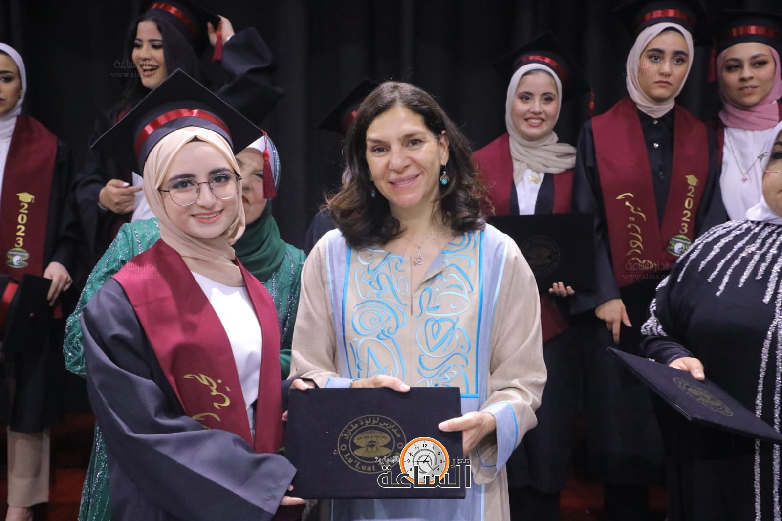 Madar Al-Saa Images 0.6261622216502167