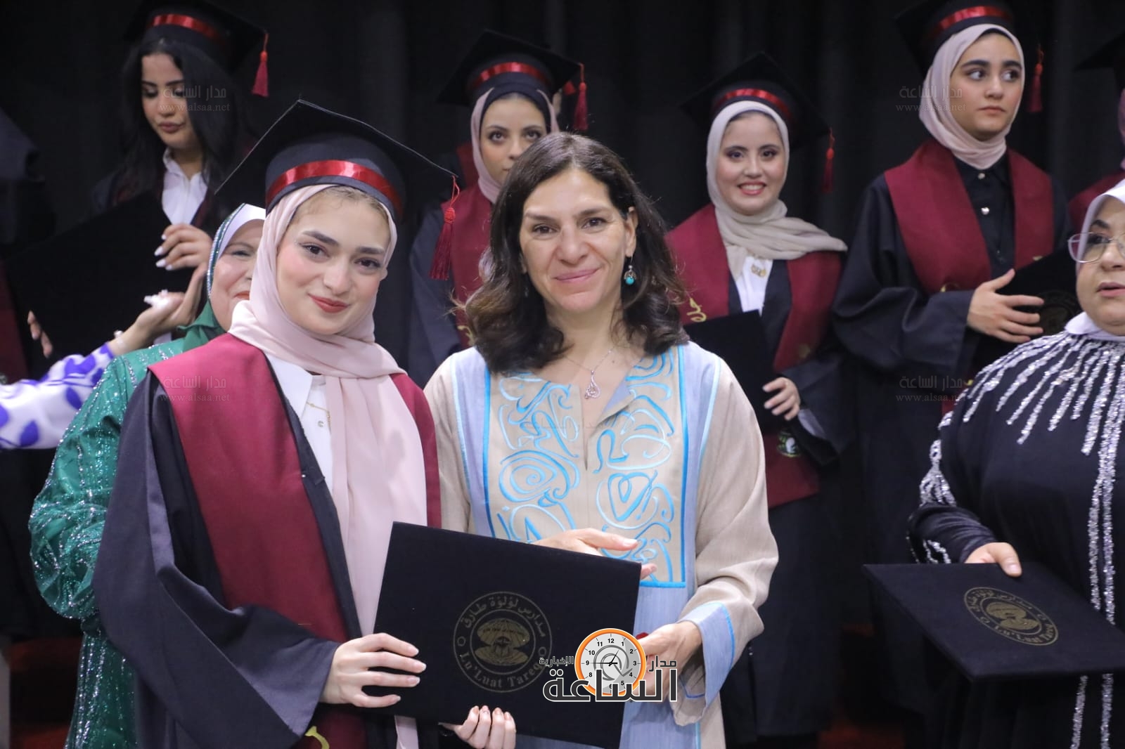 Madar Al-Saa Images 0.7213609926270443