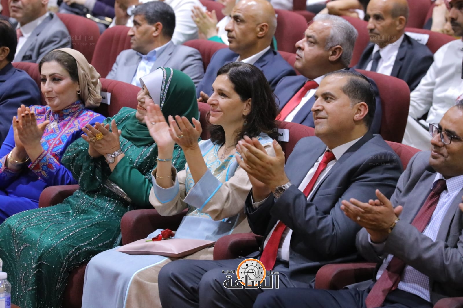 Madar Al-Saa Images 0.38162194428685114