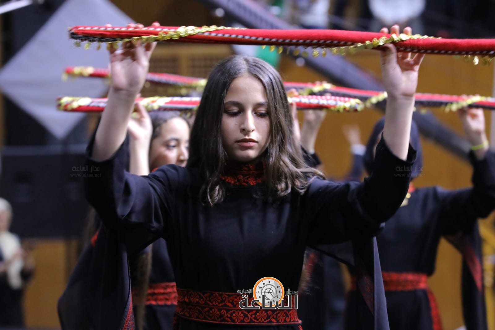 Madar Al-Saa Images 0.3263852928723363