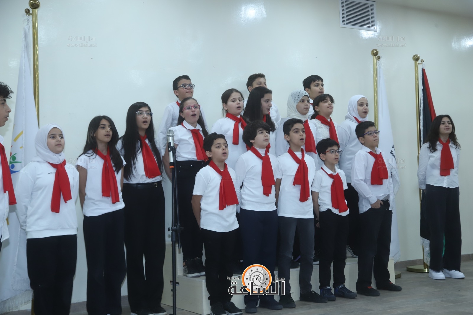 Madar Al-Saa Images 0.009399493147567384