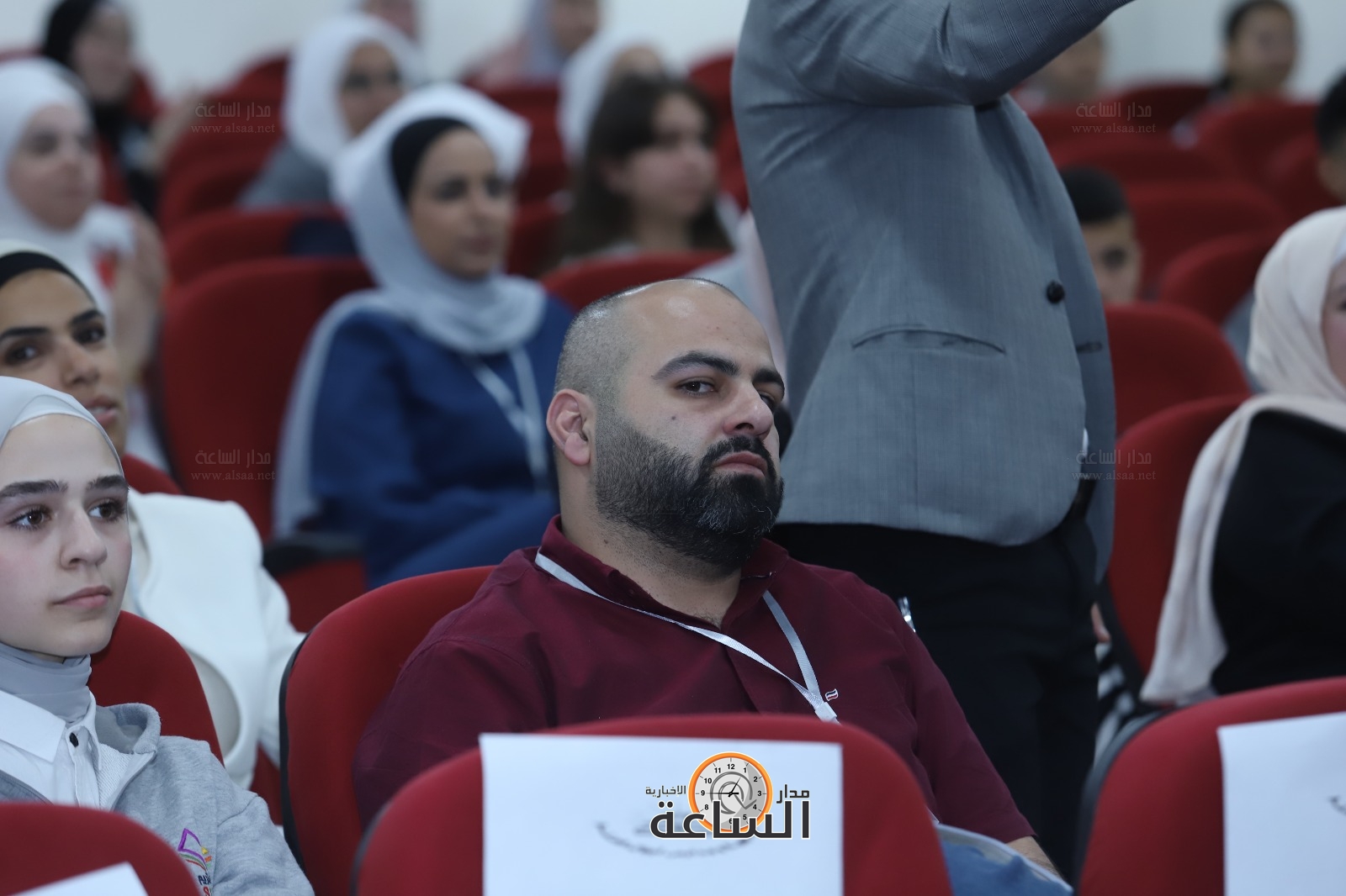 Madar Al-Saa Images 0.4105356917069589