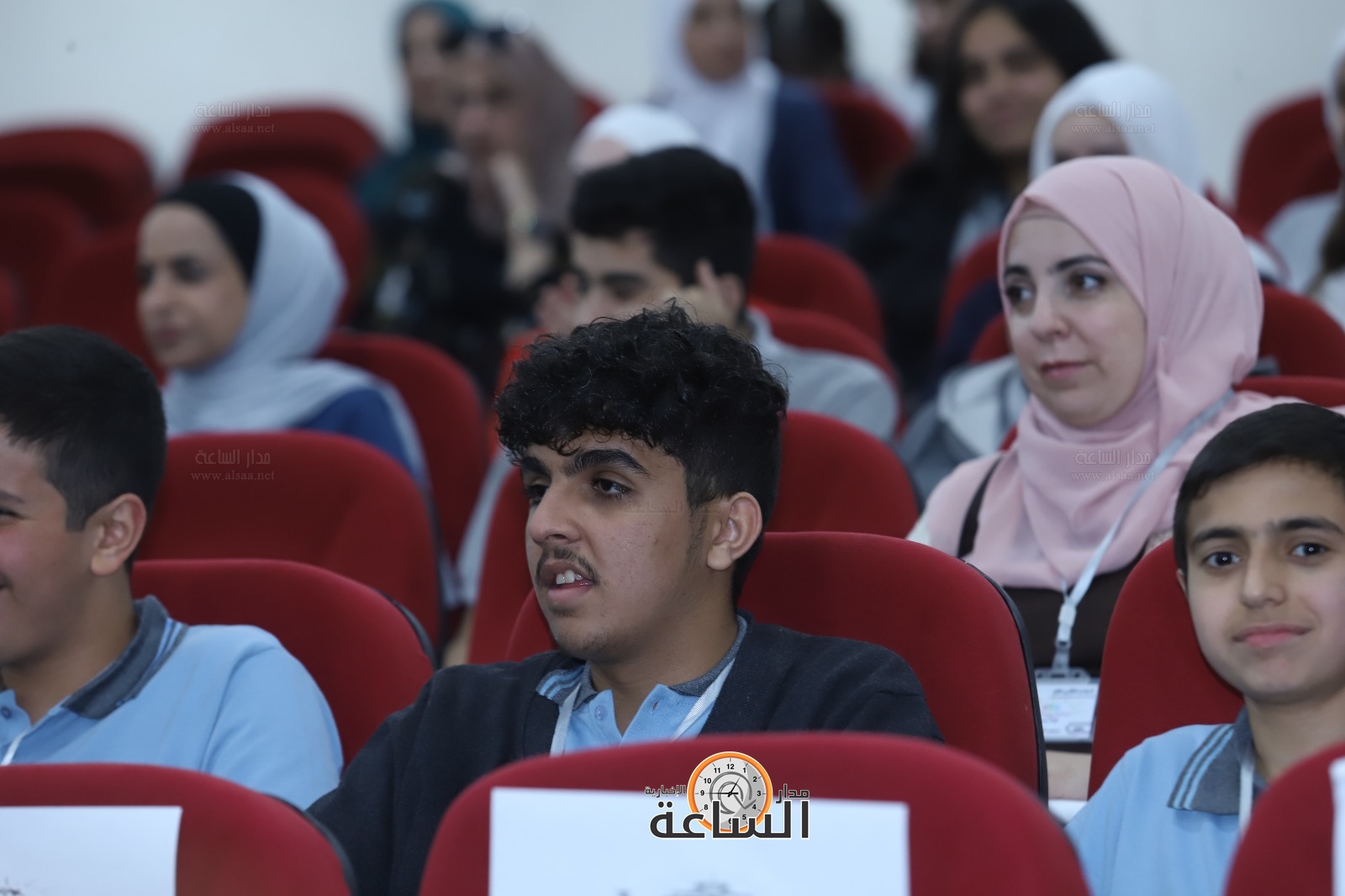 Madar Al-Saa Images 0.005262857928375553