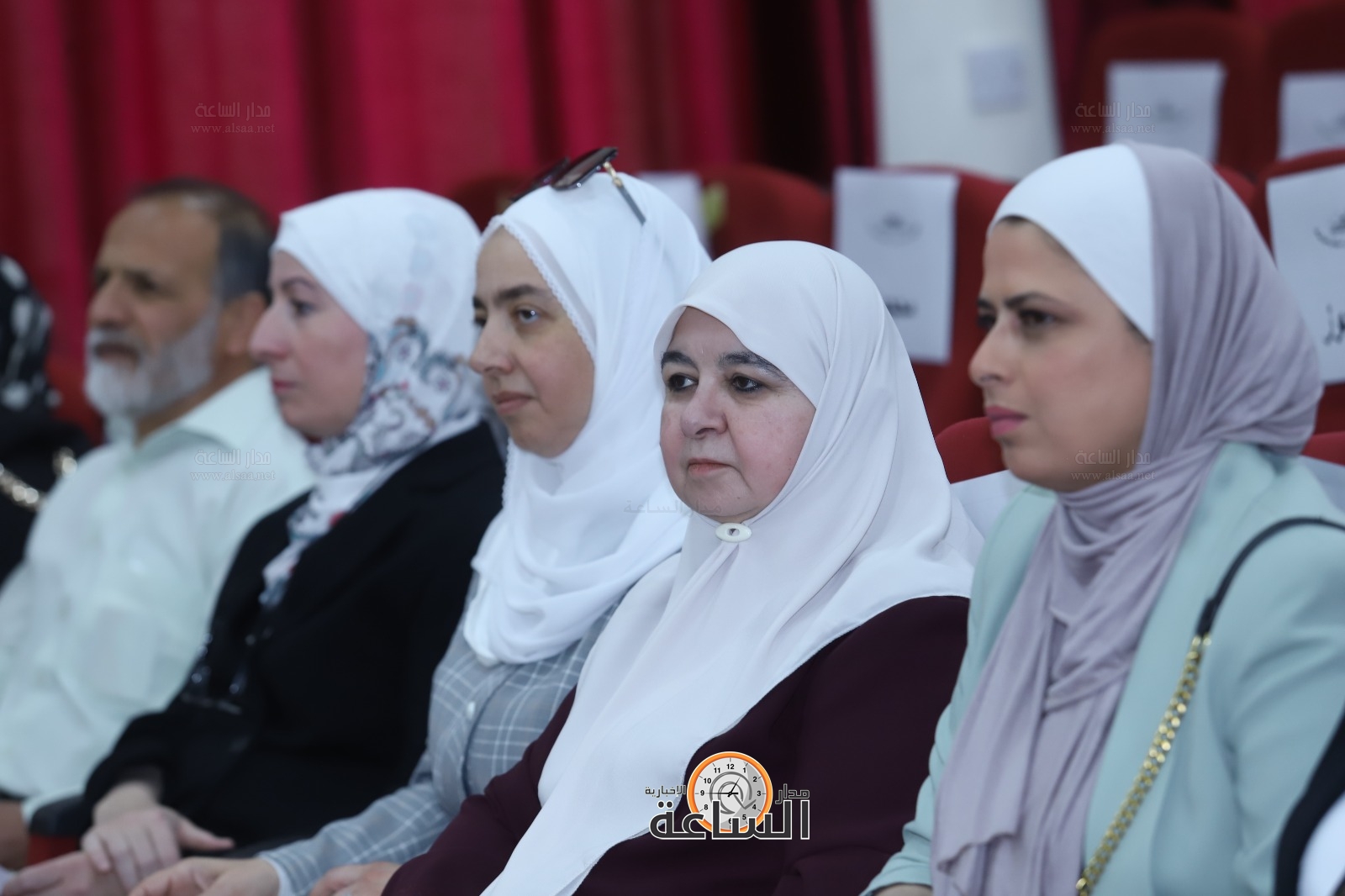 Madar Al-Saa Images 0.5764768122862018