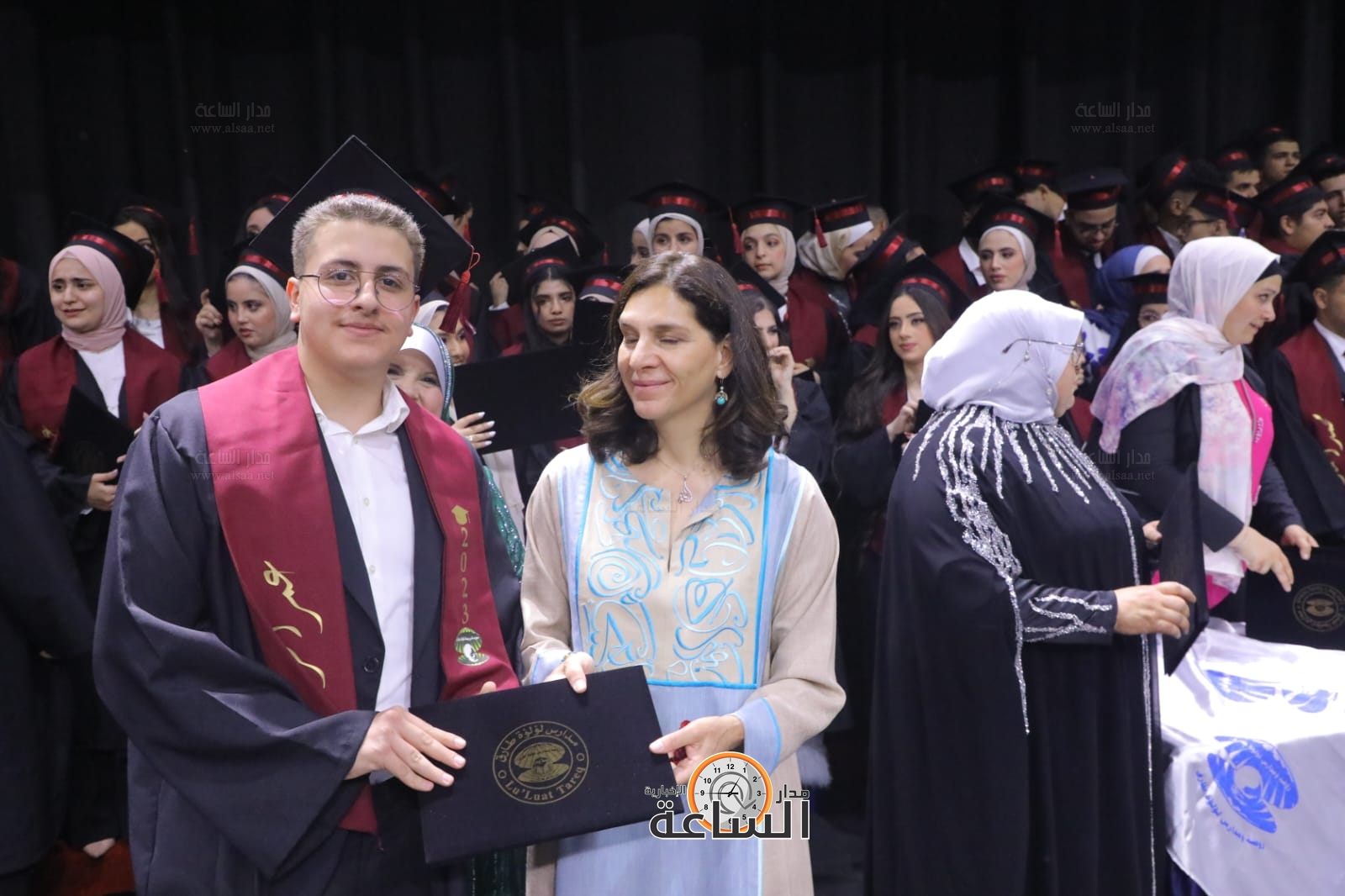 Madar Al-Saa Images 0.864153463521951