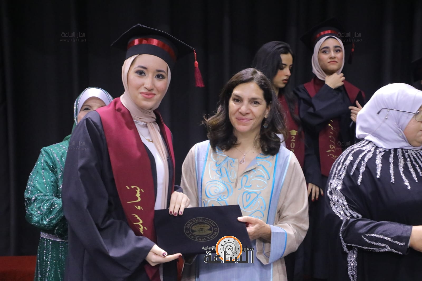 Madar Al-Saa Images 0.09637620263352331