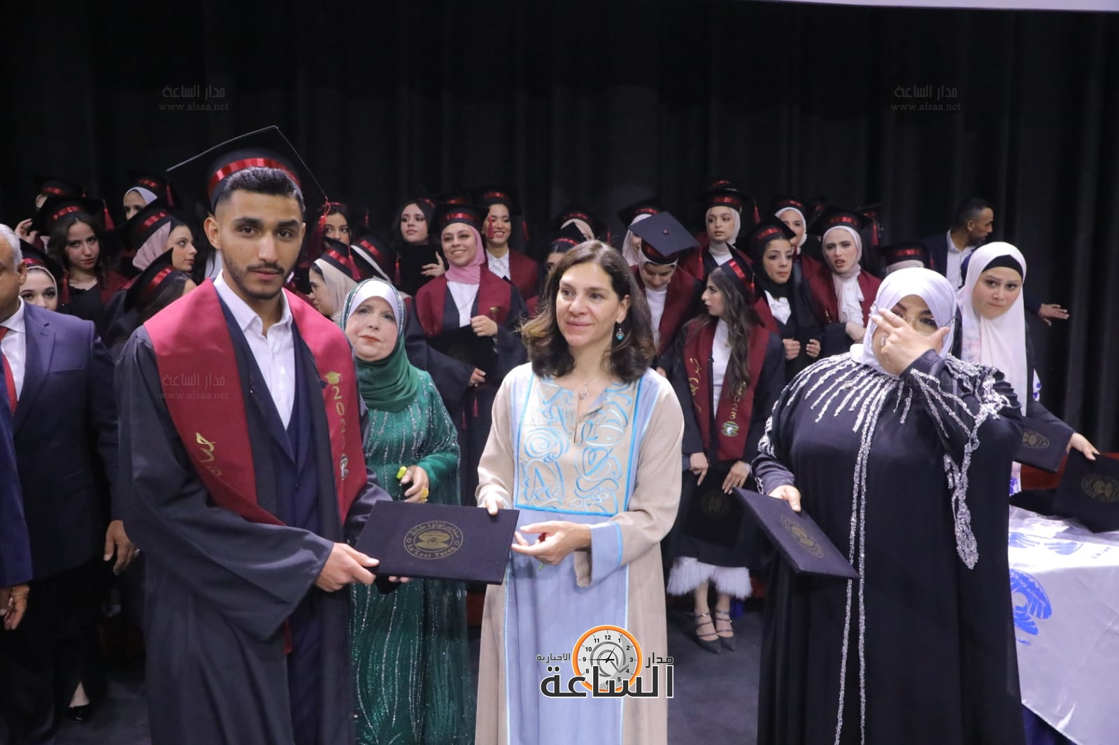 Madar Al-Saa Images 0.9227474967157059