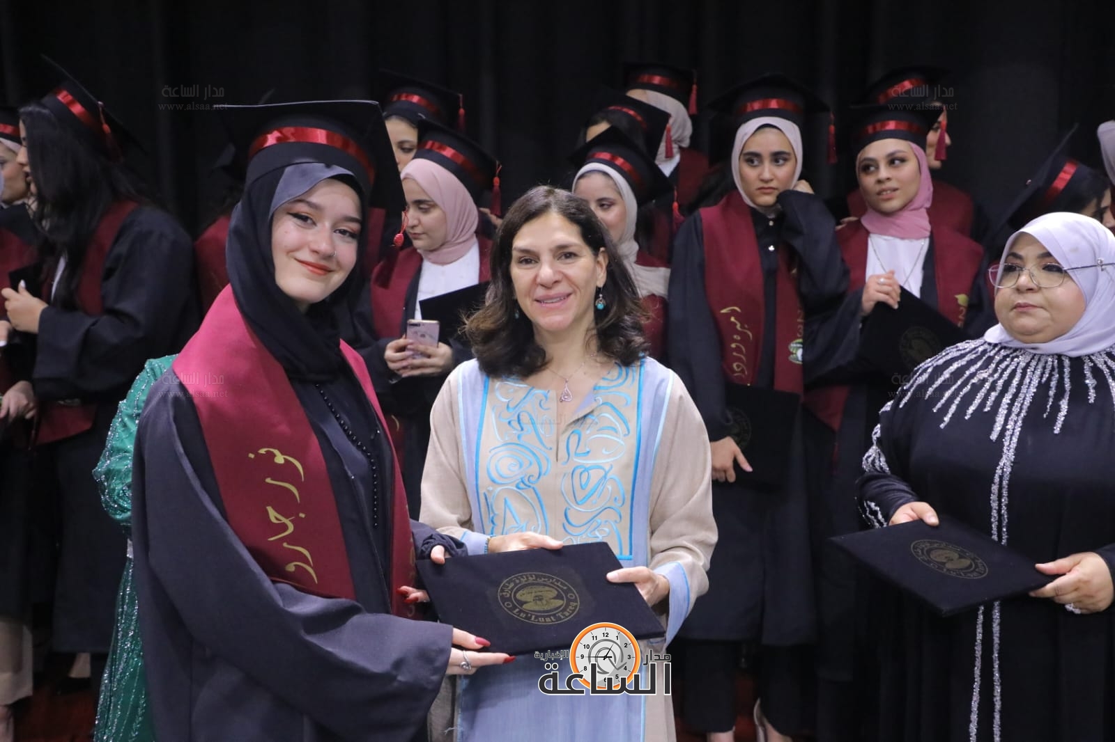 Madar Al-Saa Images 0.6577521554723462