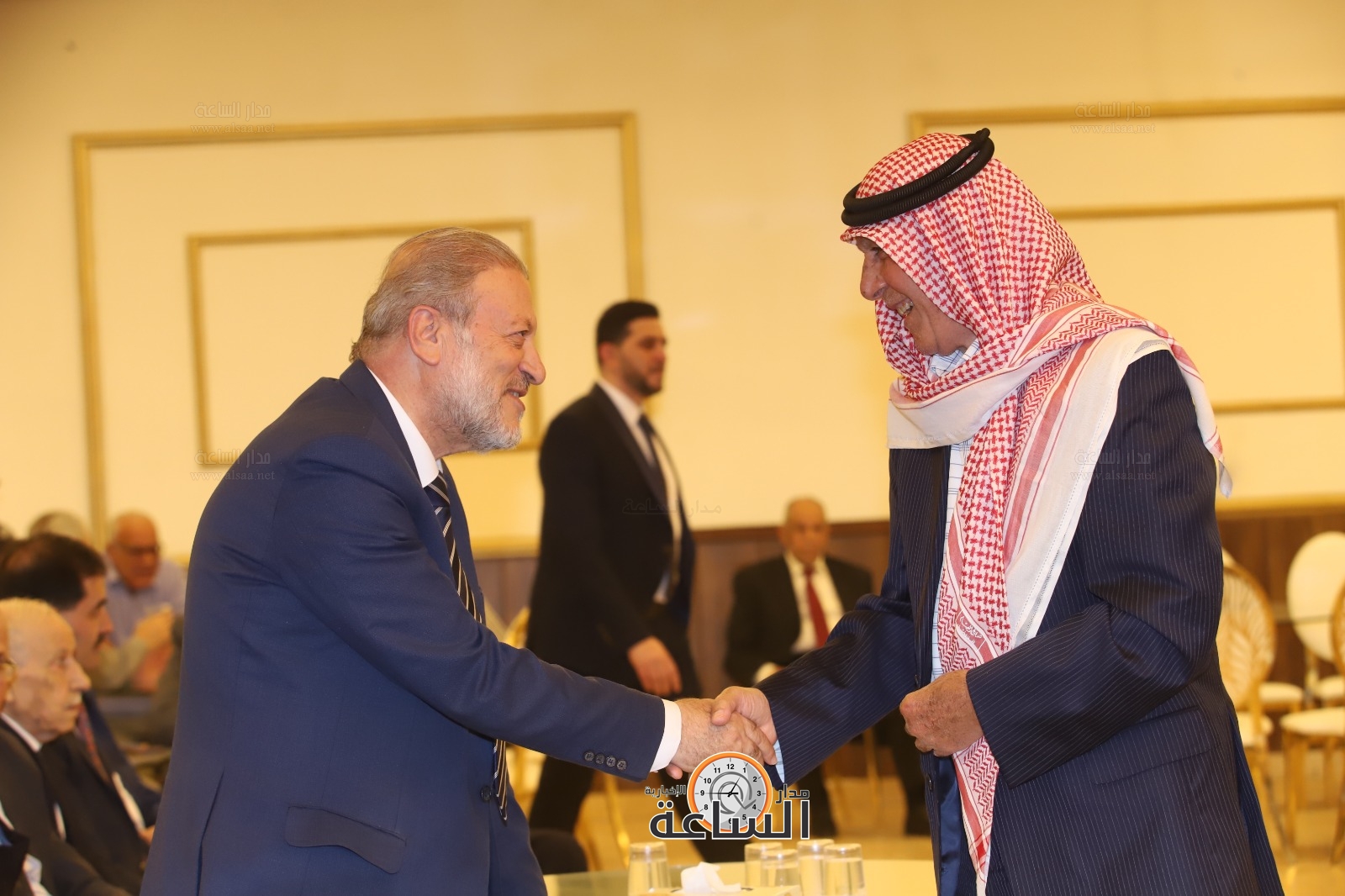 Madar Al-Saa Images 0.49091587205064435