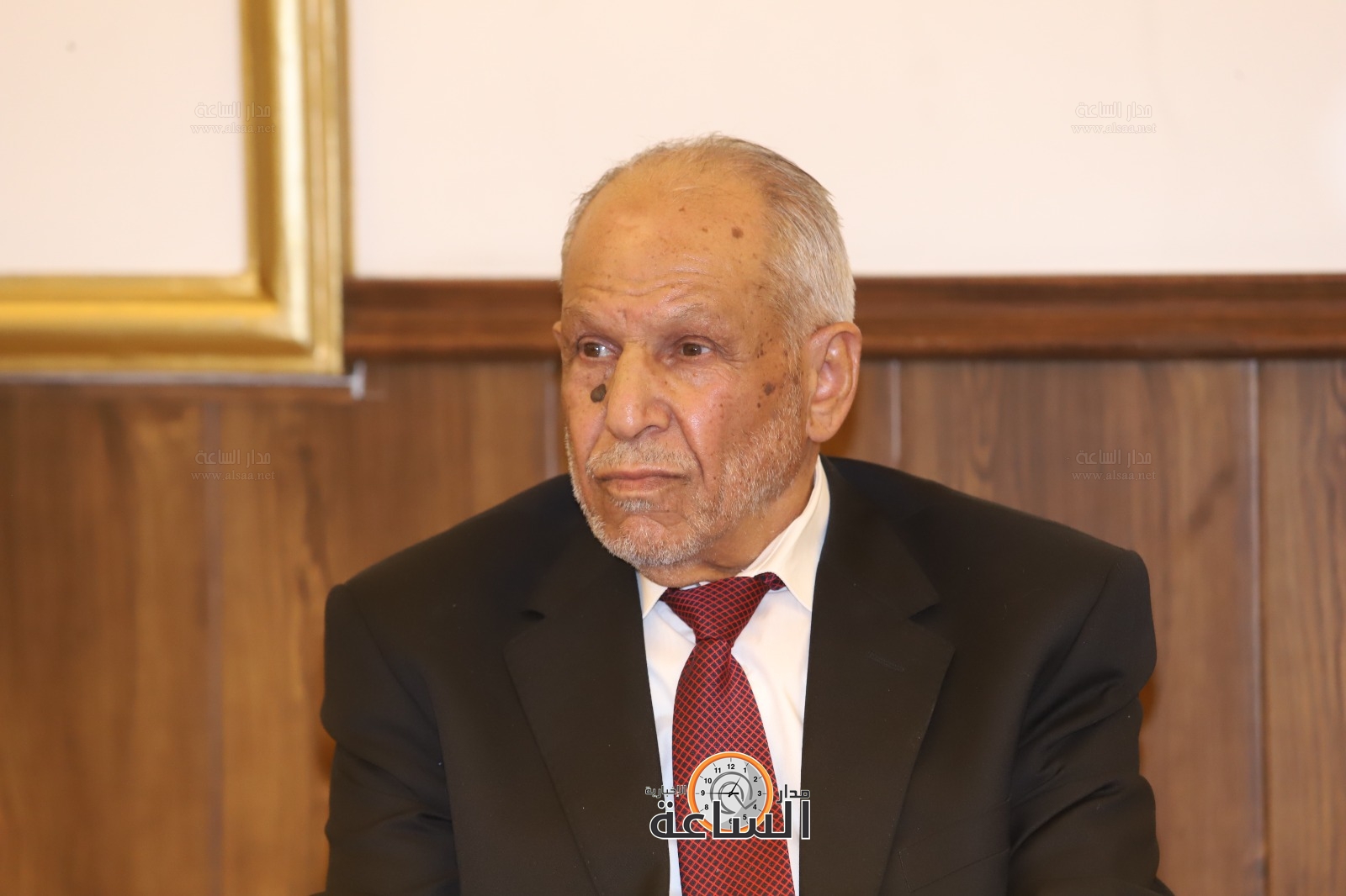 Madar Al-Saa Images 0.3836176990998714