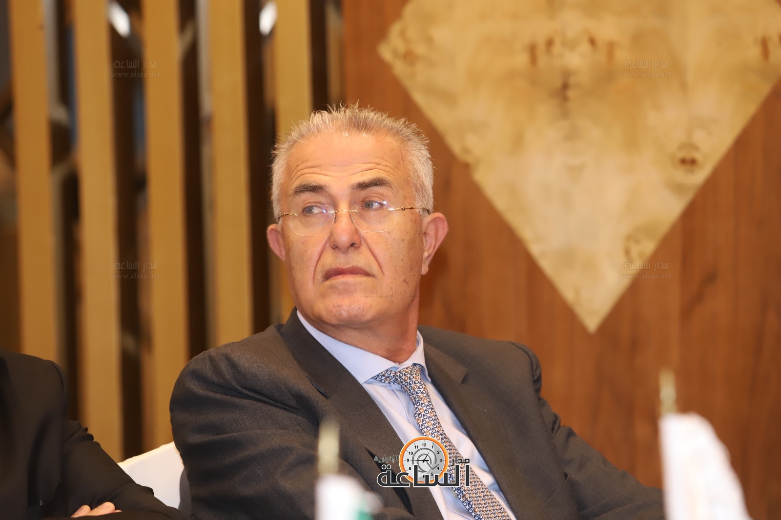 Madar Al-Saa Images 0.3651707336286272