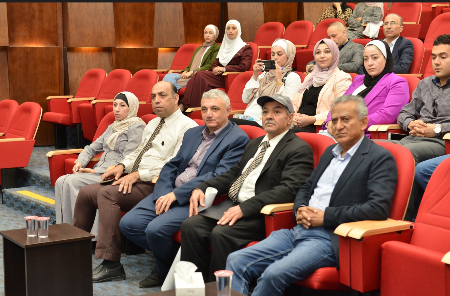 Madar Al-Saa Images 0.8138814113236714