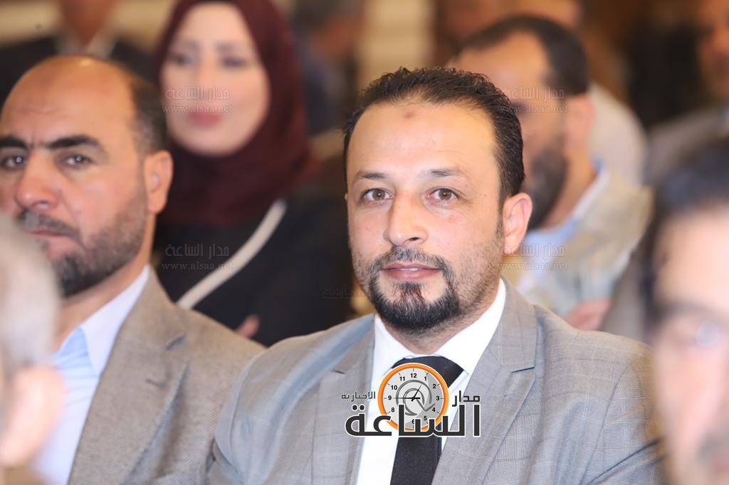 Madar Al-Saa Images 0.8776635284464248