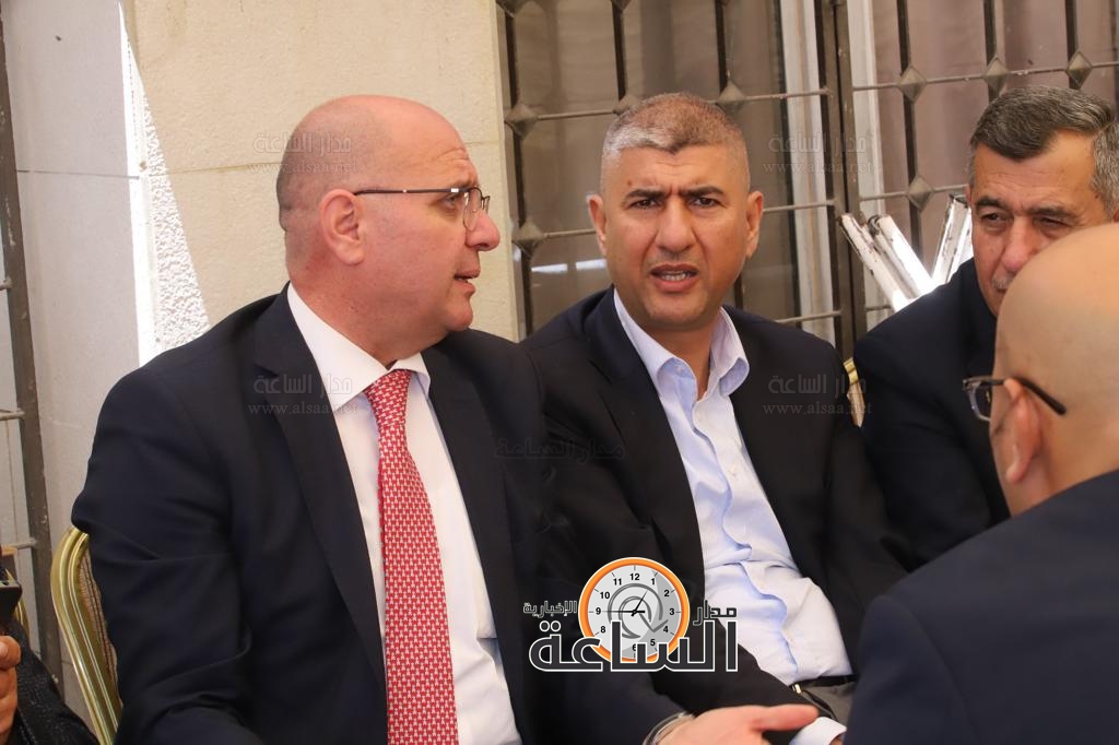 Madar Al-Saa Images 0.14052095395431075