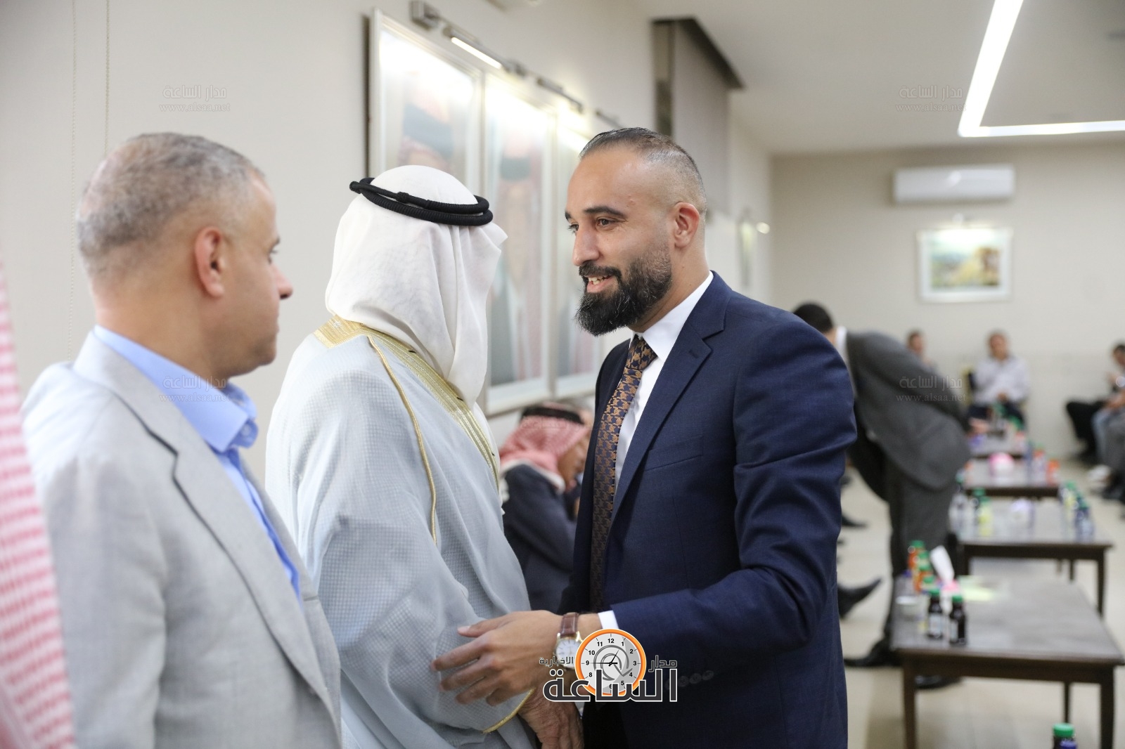 Madar Al-Saa Images 0.10709757773967321