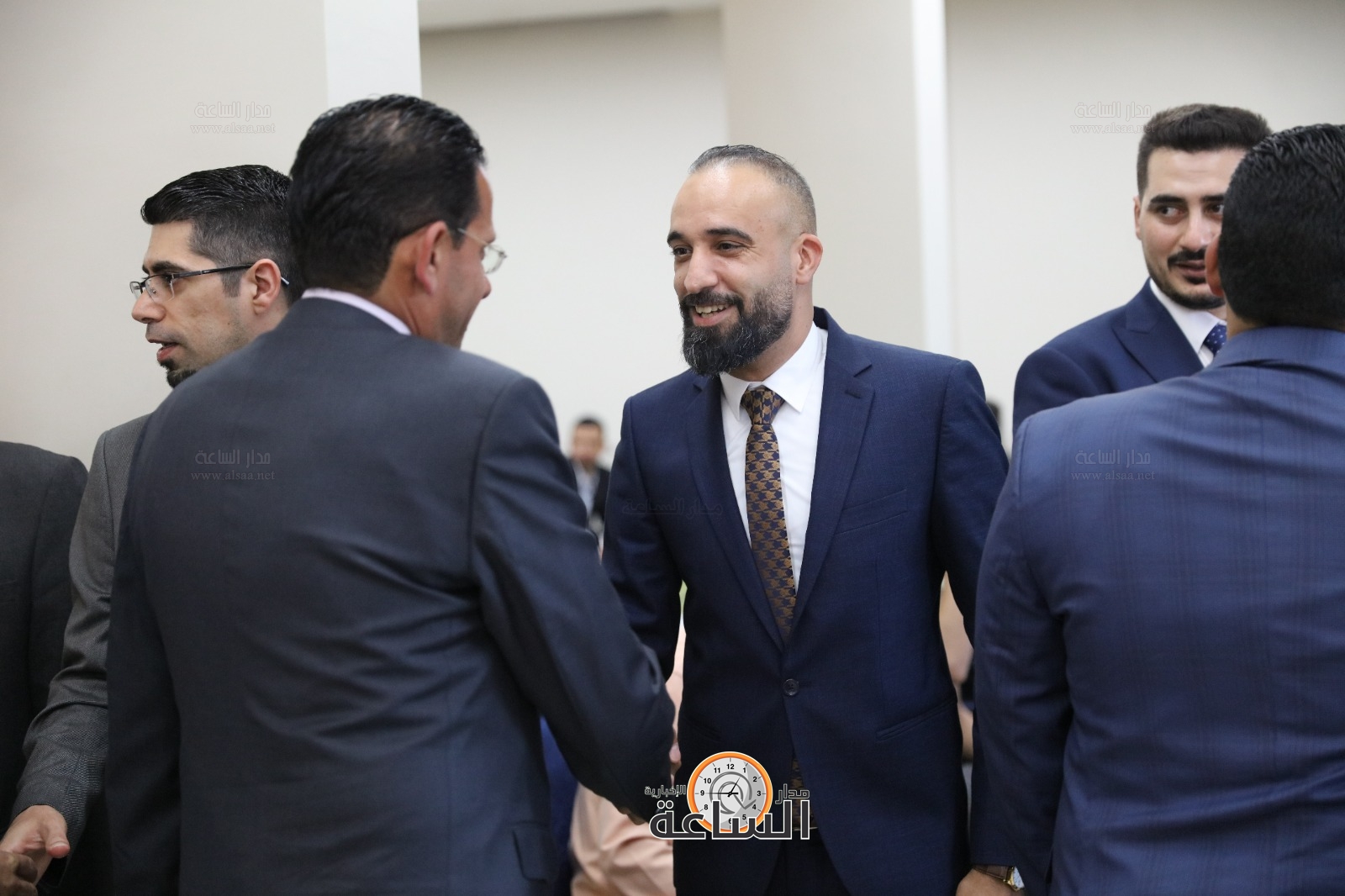 Madar Al-Saa Images 0.5639447925459403