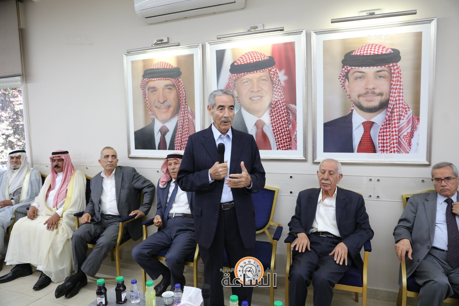 Madar Al-Saa Images 0.999114112913387