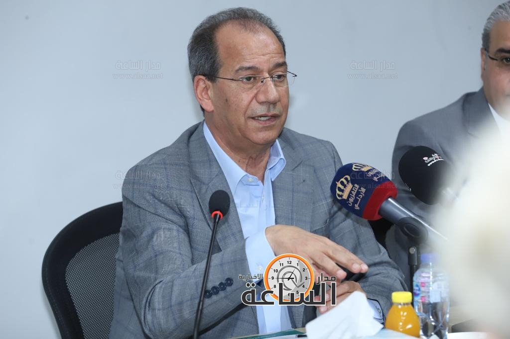 Madar Al-Saa Images 0.4237432389365513