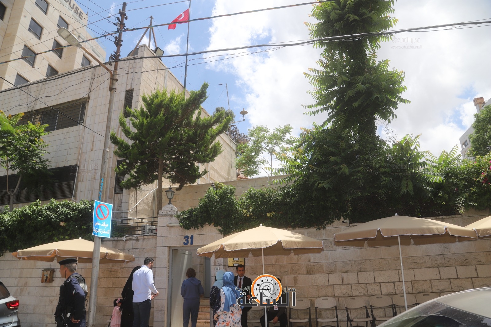 Madar Al-Saa Images 0.1648152896318974