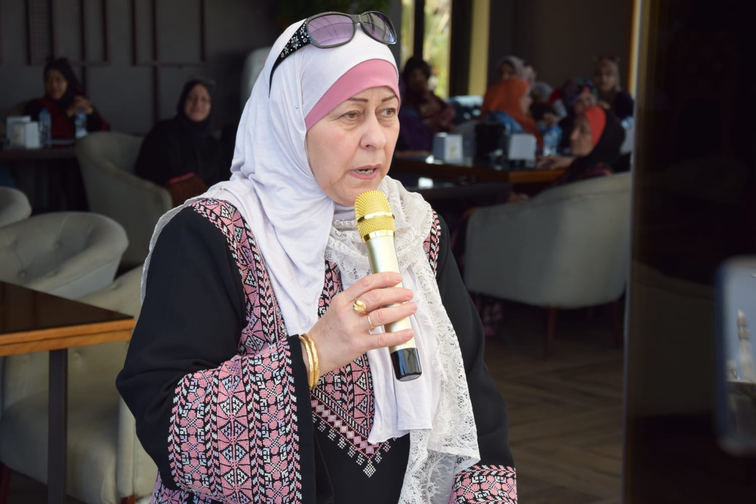 Madar Al-Saa Images 0.7376499136559276