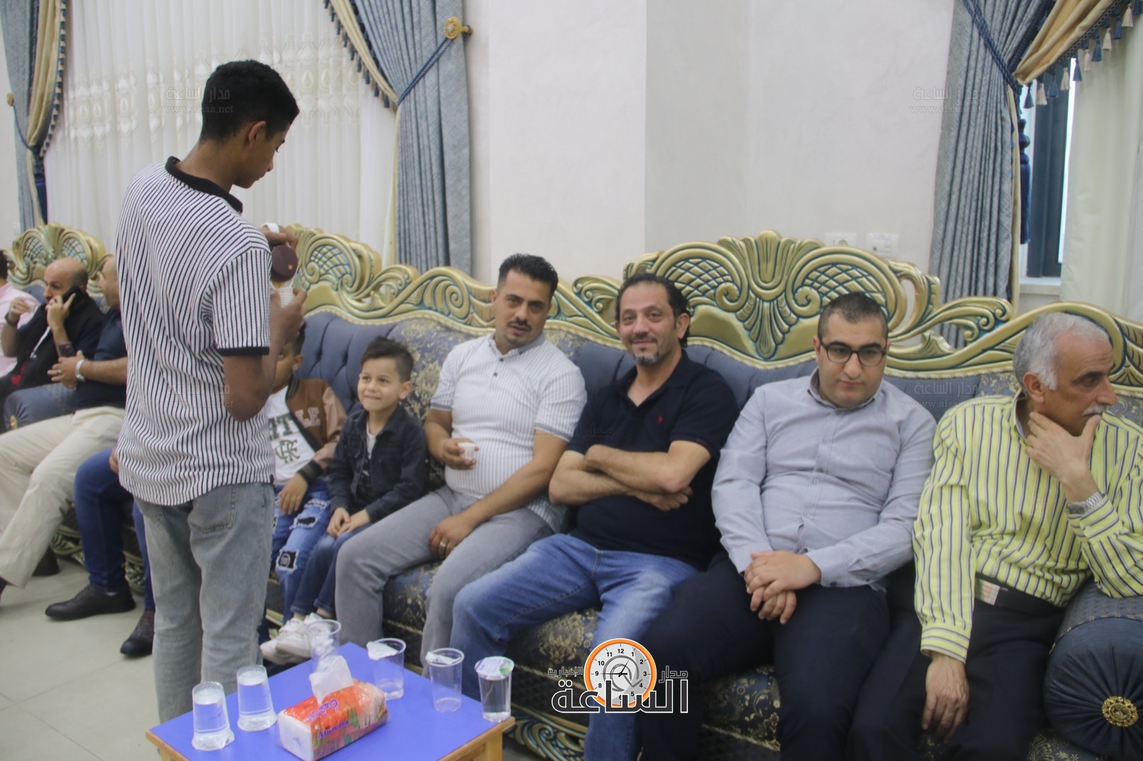 Madar Al-Saa Images 0.066962261476327