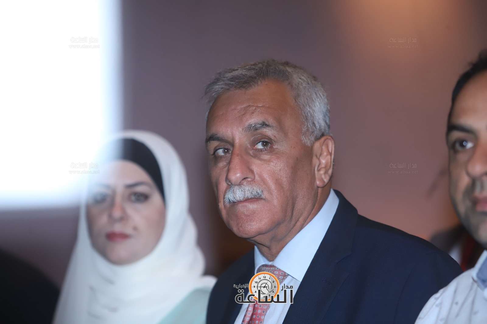 Madar Al-Saa Images 0.8886670172015732