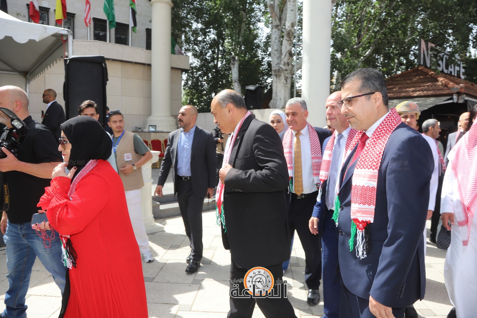 Madar Al-Saa Images 0.6410214317387795