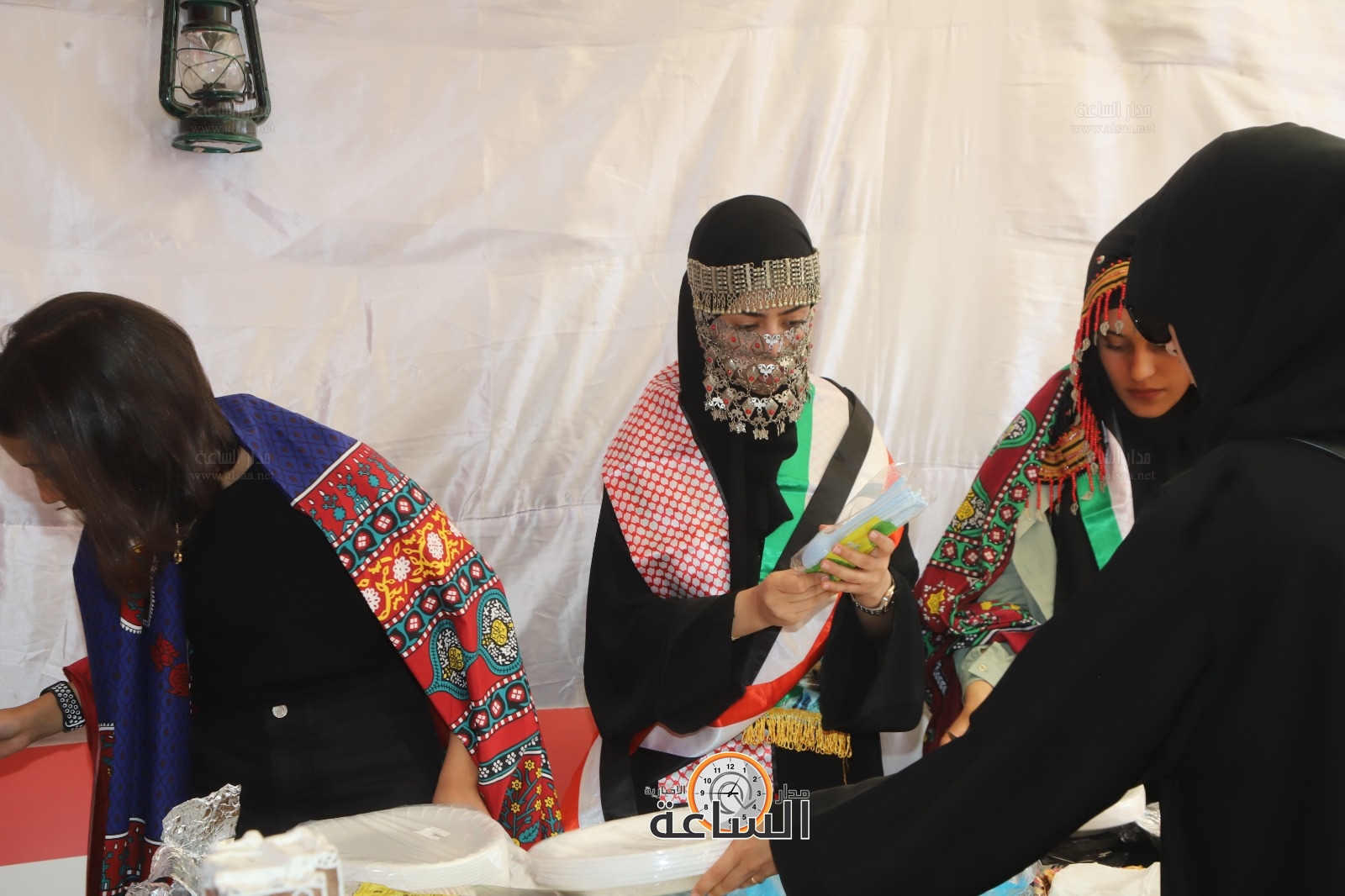 Madar Al-Saa Images 0.03114179685267726