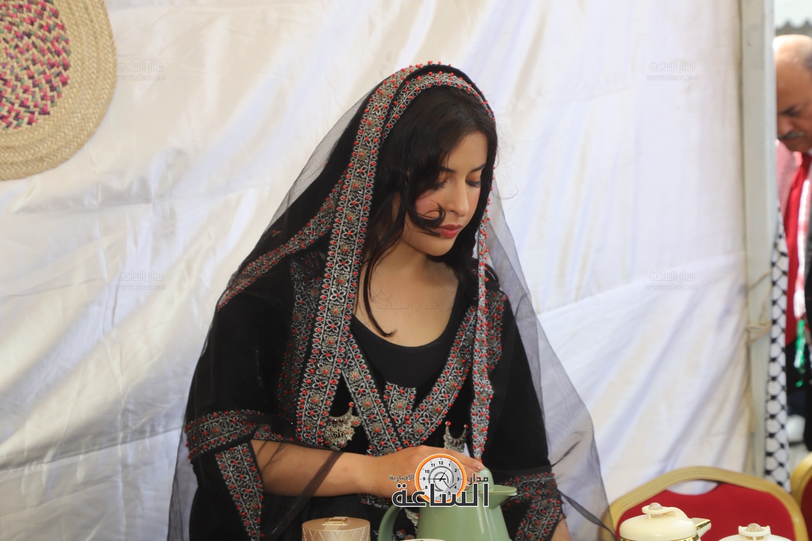 Madar Al-Saa Images 0.8677290977918957