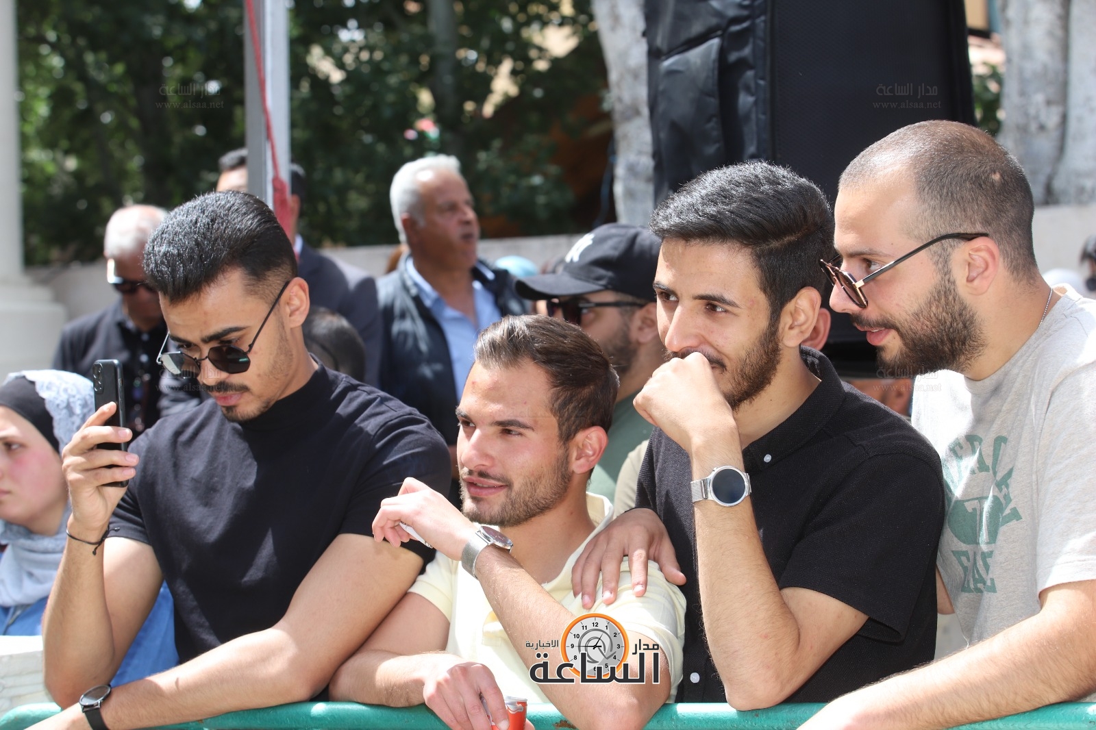 Madar Al-Saa Images 0.18842188564830042