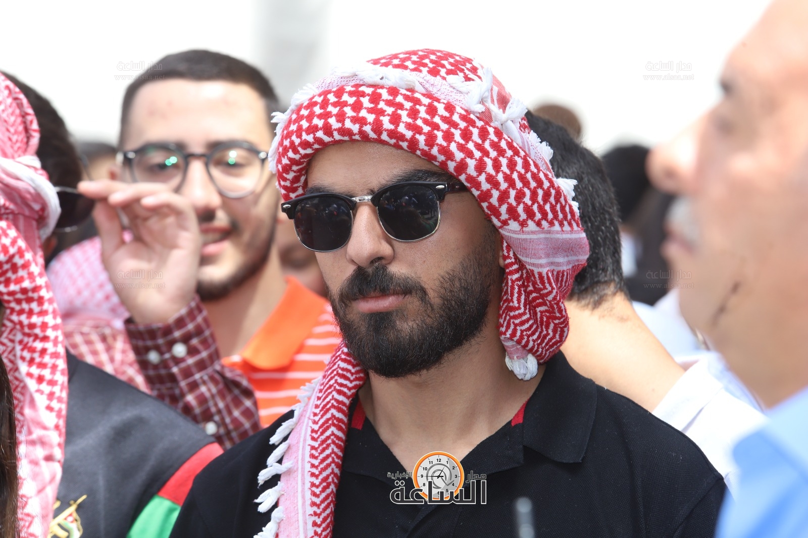 Madar Al-Saa Images 0.11840970111089999