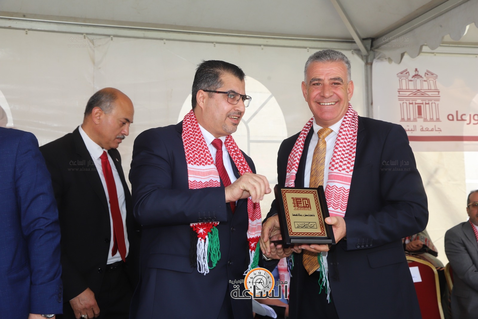 Madar Al-Saa Images 0.2669952363098491